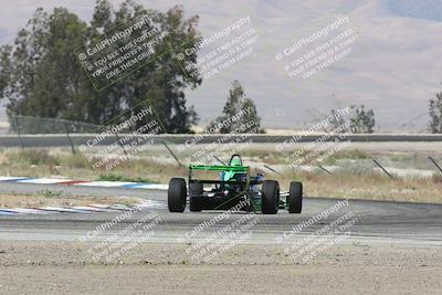 media/Jun-02-2024-CalClub SCCA (Sun) [[05fc656a50]]/Group 6/Qualifying/